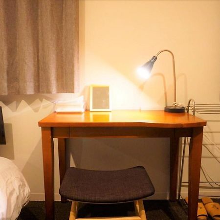 Beehive Hostel Osaka Bagian luar foto