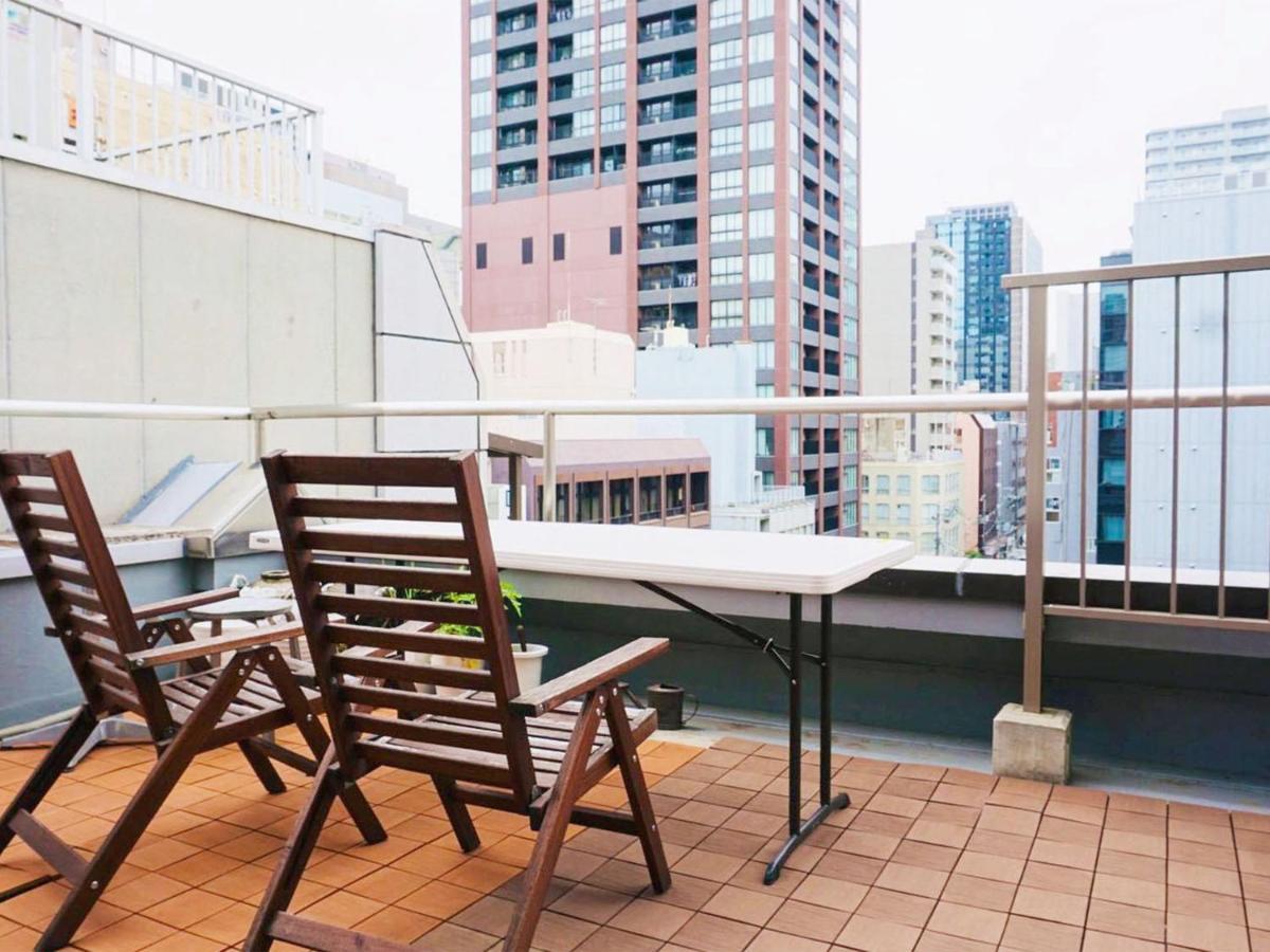 Beehive Hostel Osaka Bagian luar foto